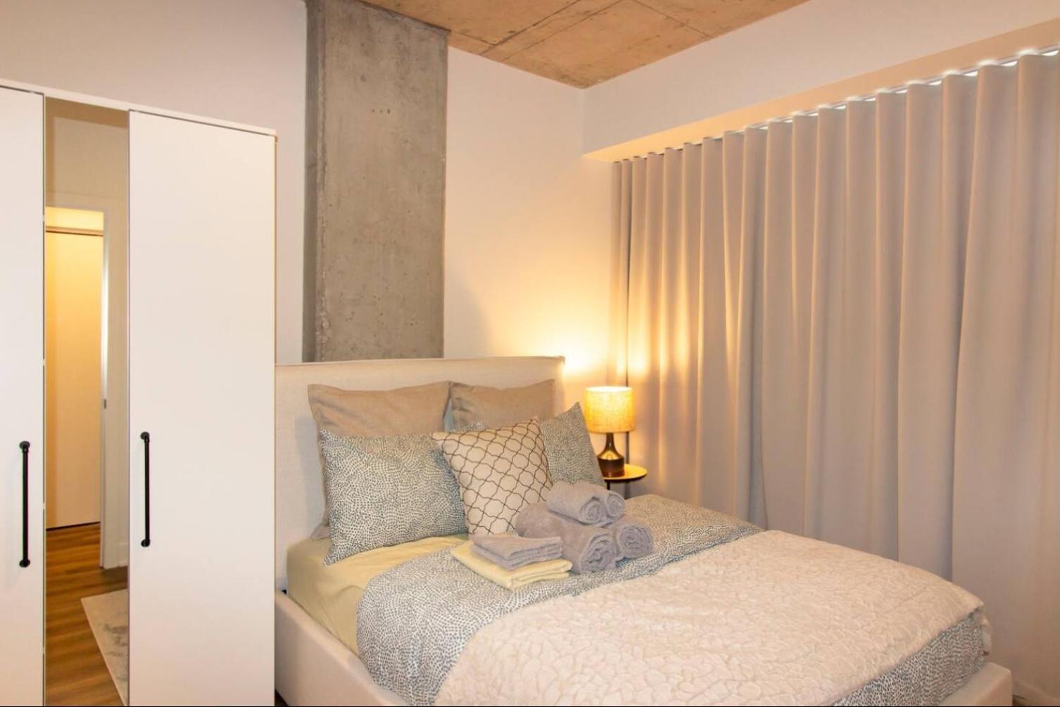 Appartement 2br+gym For Vip Corporate & Students Downtown Mtl