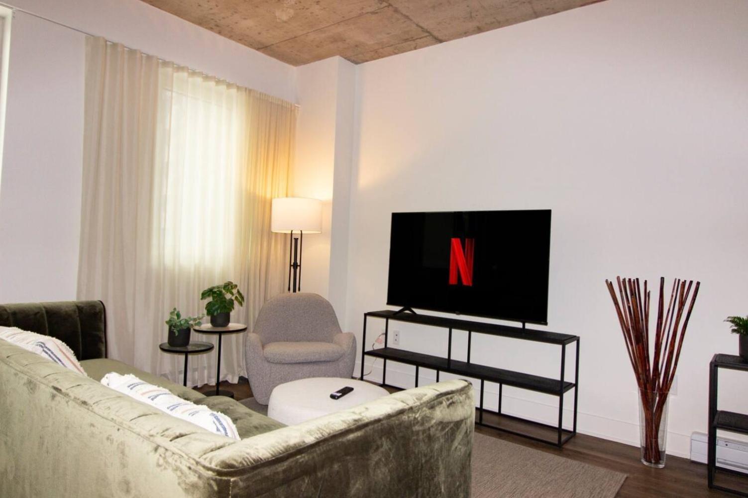 2br+gym For Vip Corporate & Students Downtown Mtl Appartement