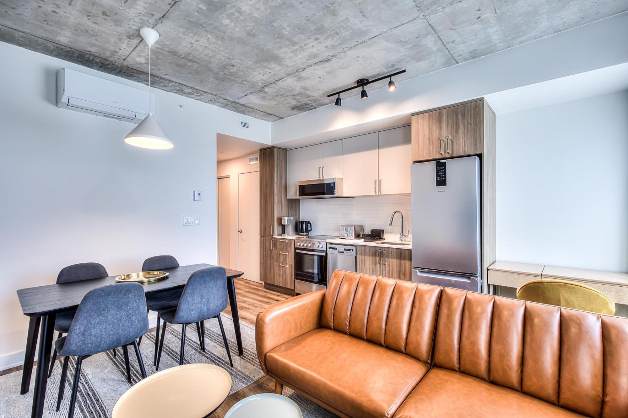 2br+gym For Vip Corporate & Students Downtown Mtl Montréal