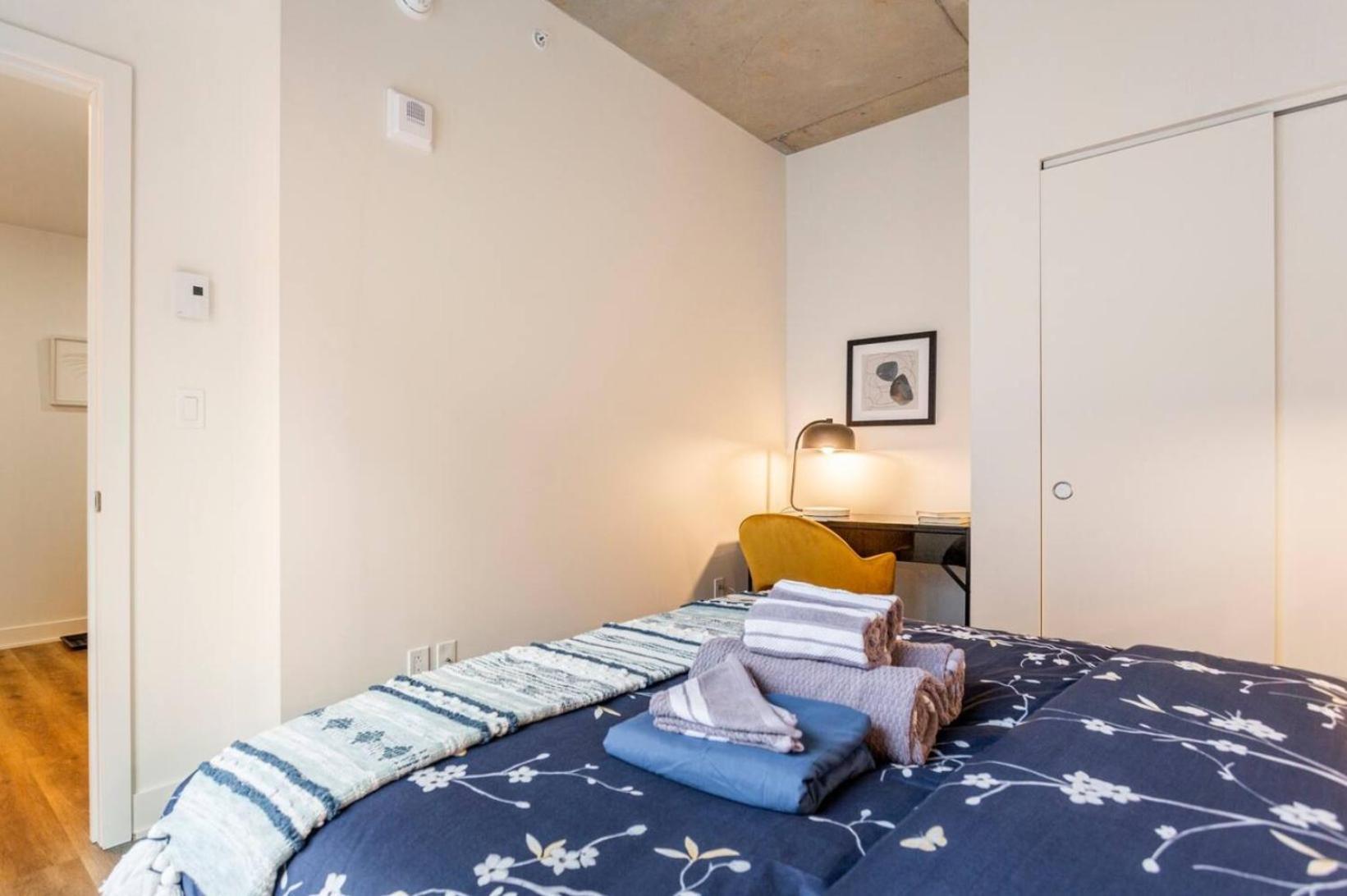 2br+gym For Vip Corporate & Students Downtown Mtl Montréal