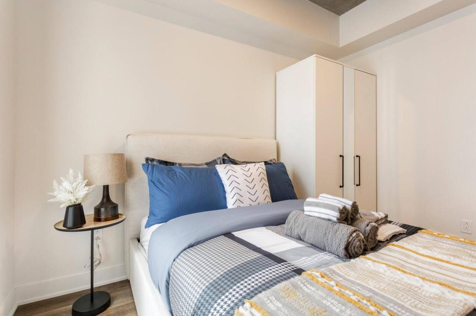 2br+gym For Vip Corporate & Students Downtown Mtl Appartement