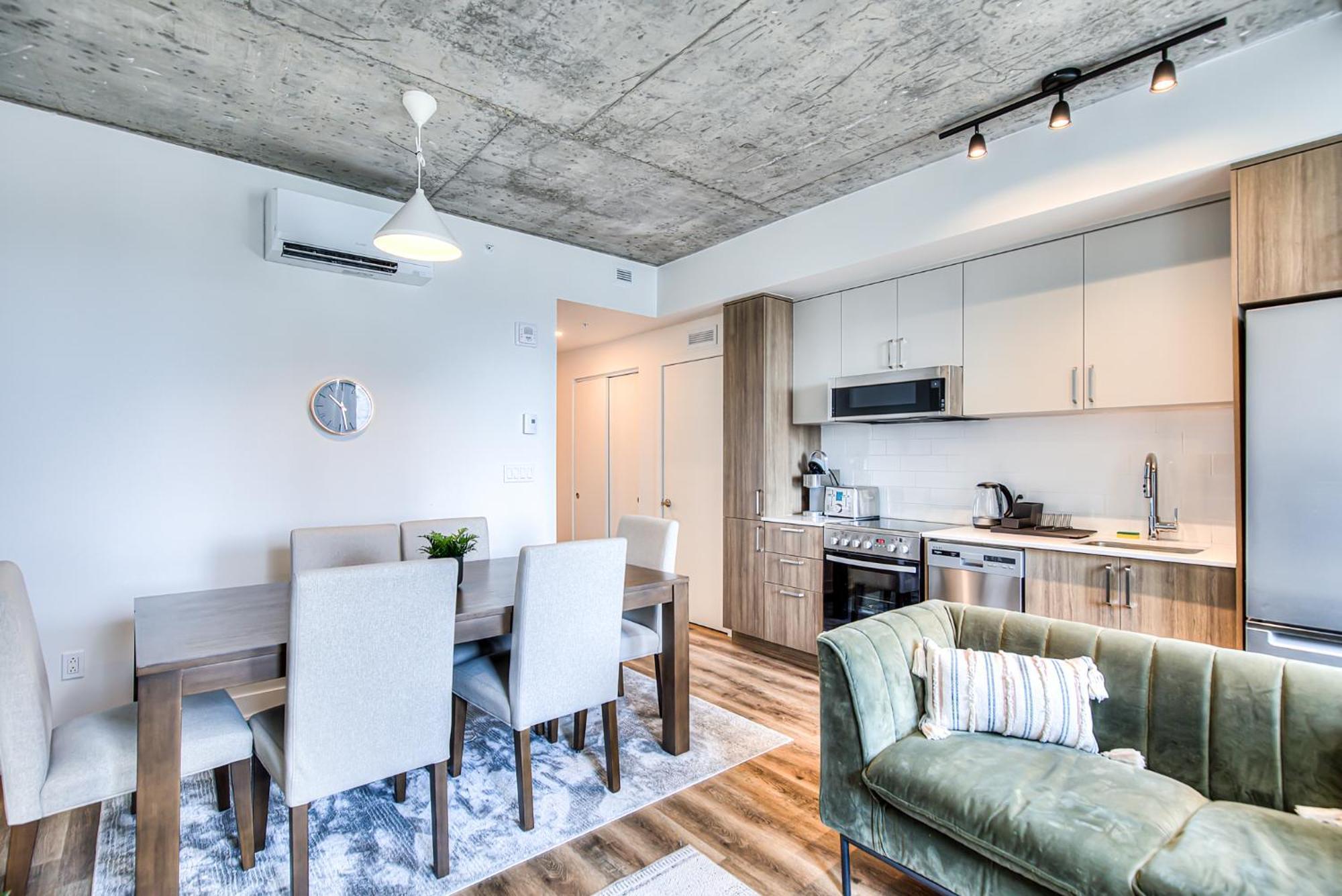2br+gym For Vip Corporate & Students Downtown Mtl Montréal