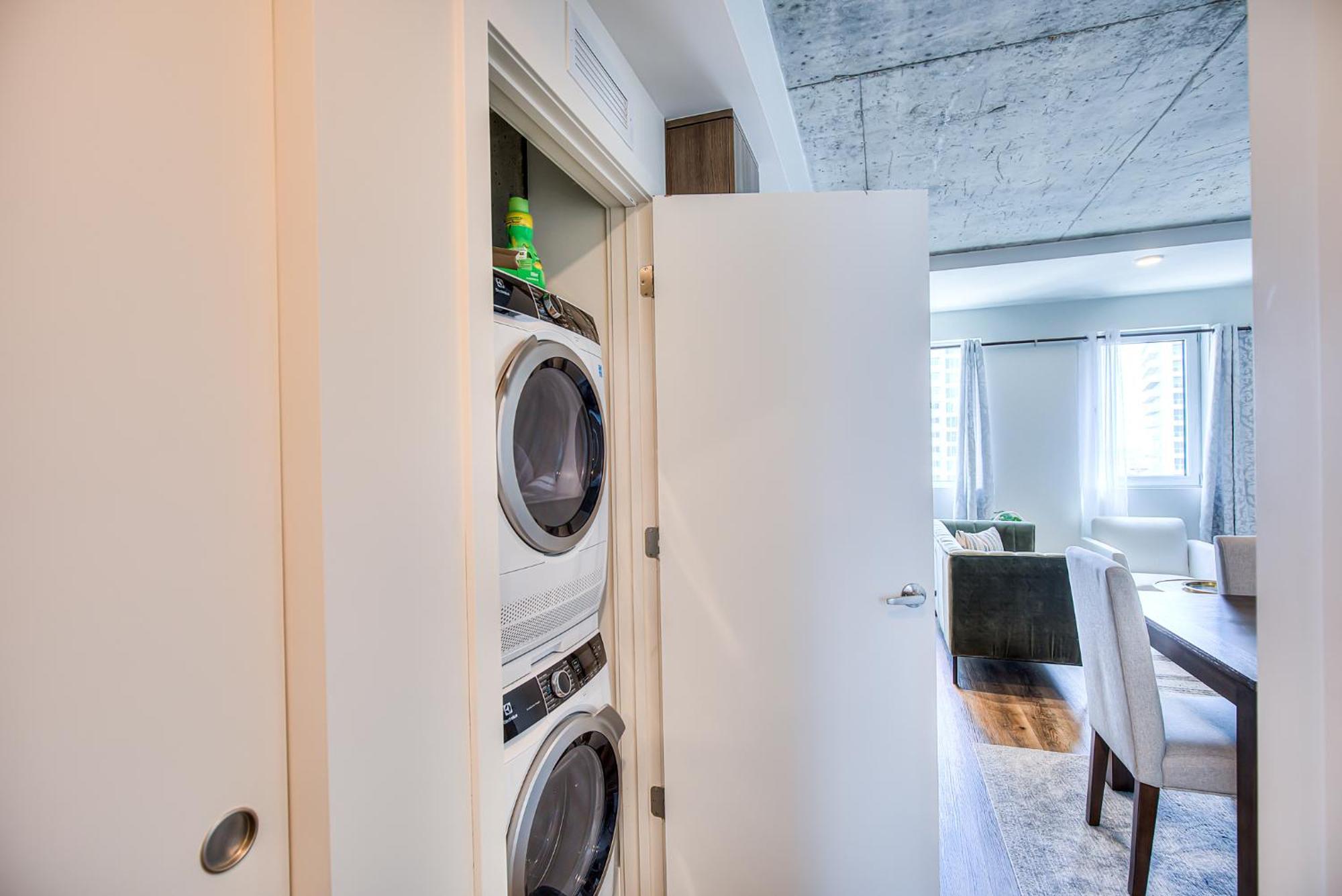 2br+gym For Vip Corporate & Students Downtown Mtl Appartement *
